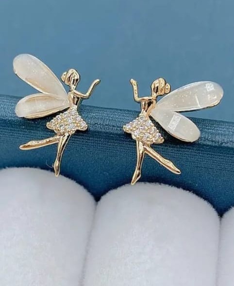 Girls with wings drops