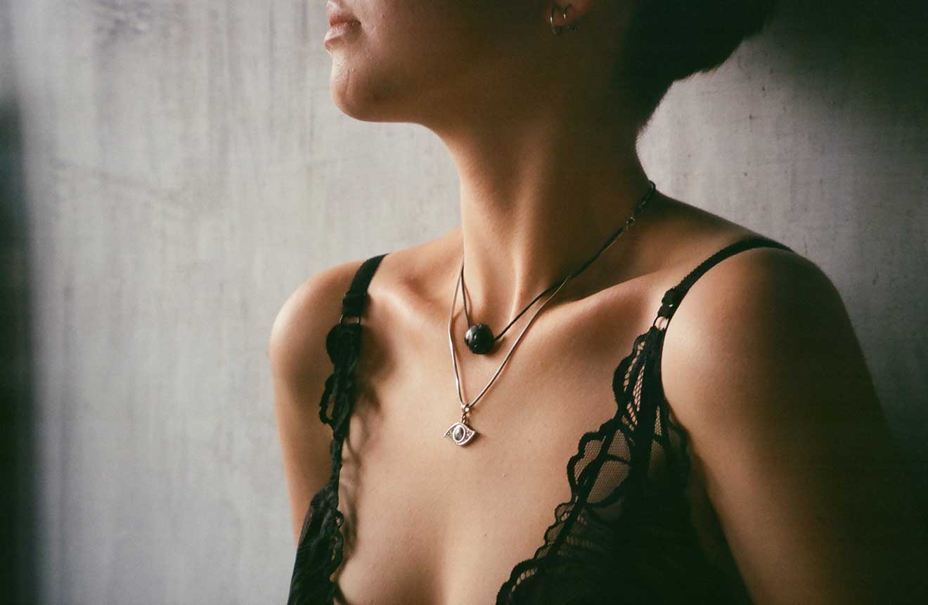 Jewelry items up for grabs at Lindo